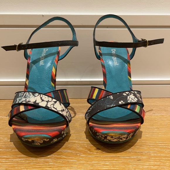 High heel rainbow color shoes - Picture 2 of 6